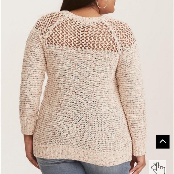 Torrid - pink and cream crochet top - Picture 3 of 8